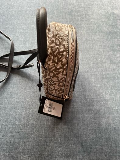 DKNY Handbag (brand new)