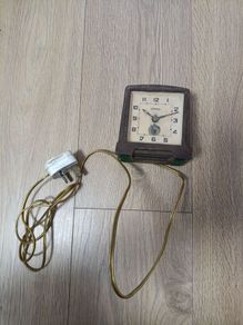 Ferranti Bakelite Electric Clock