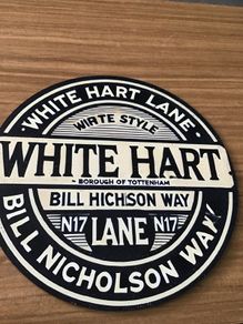 Tottenham Hotspur FC sign
