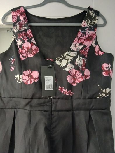 BNWT Gorgeous dress
