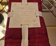 Bella Lux Holiday Collection 100% Cotton Napkin Set, AV