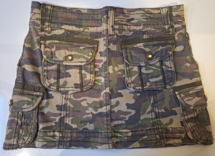 SALE!  Girls' Camo Skirt