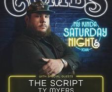 2 Luke Combs tickets