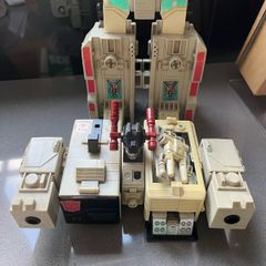 Transformers G1 Metroplex for parts