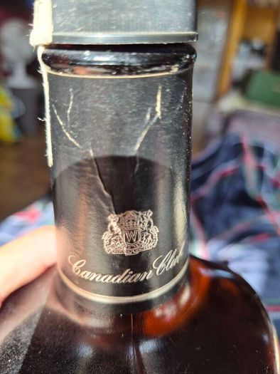 Vintage Bottle, 6-year-old Canadian Club Blended Canadian Whiskey