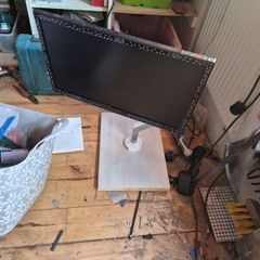 TV Not Smart on Arm