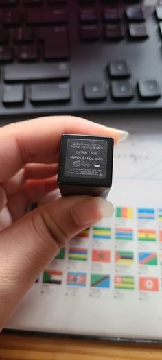 Nars Audacious Lipstick in Geraldine