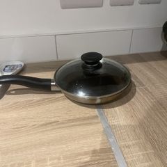 Non stick pan from Amway