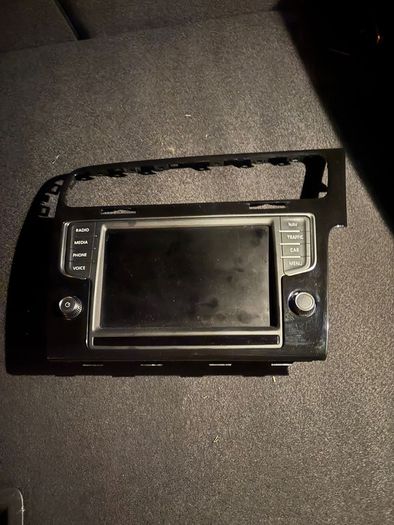 Mk7 Touchscreen radio