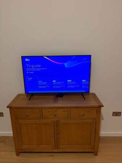 Samsung Q60 43 inch