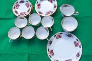 VINTAGE elizabethan fine bone china set