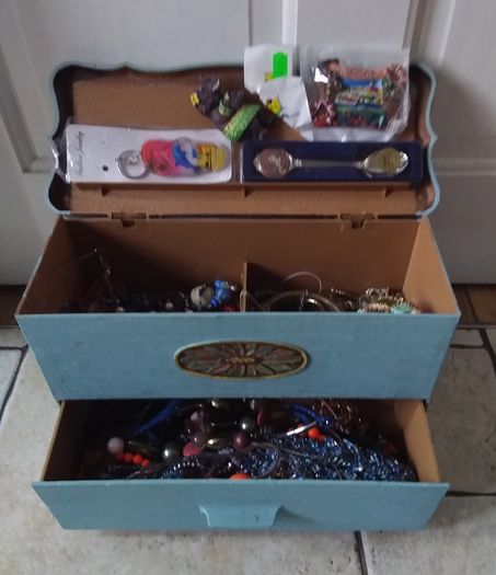 Collection of Costume jewellery in Small Drawer Unit