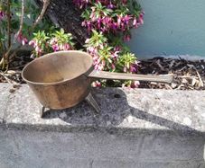 18ct bronze  army skillet pot