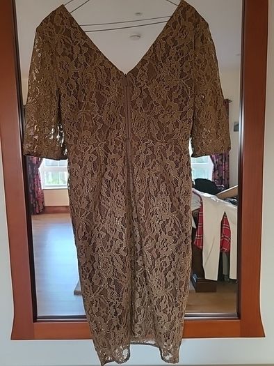 Ladies Gold Lacy Dress Size 12