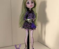 Monster High Doll Twyla
