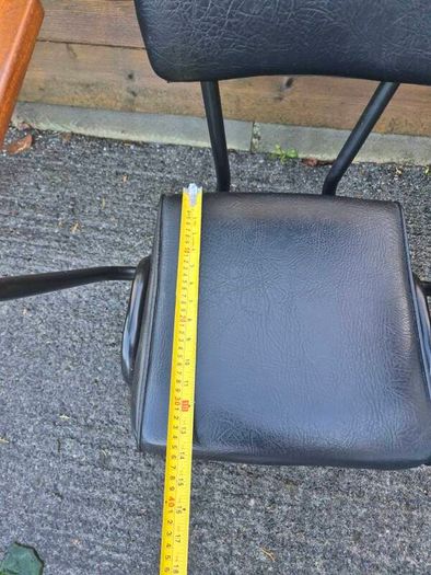 Vintage Balack Chair