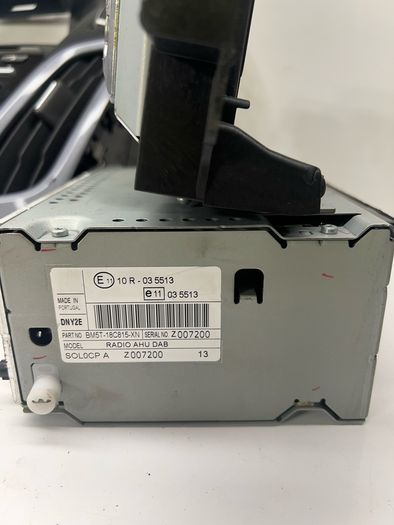 2014 Mk3 Ford Focus Radio Cd Player Unit  With Screen And Controls Sony A2l11b3s