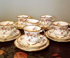 Vintage Elizabethan Floral Design Tea Set