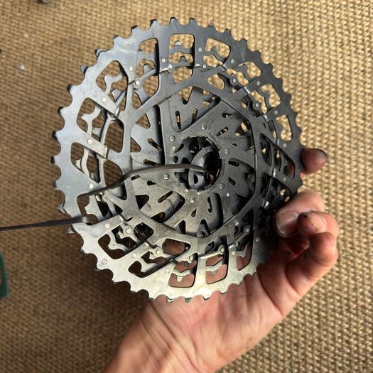 SRAM PG-1130 11-speed 11-42-tooth Cassette in Black