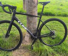 Road Bike Cube Size M(56)