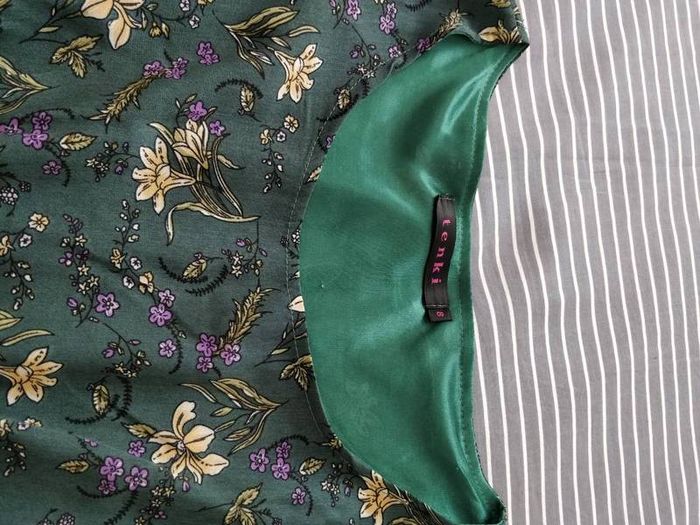 Green dress with flower pattern size 8