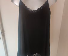 Very Black strappy lace loose fit top size UK14/16/18/20 EU42/44/46/48 Perfect condition Postage included