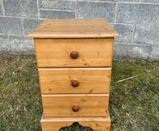 3 Drawer locker