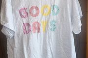 Size 26" leigh tucker willow T-shirt