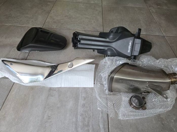Suzuki gsxs1000f