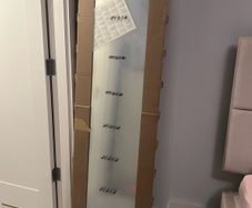 Standing mirror