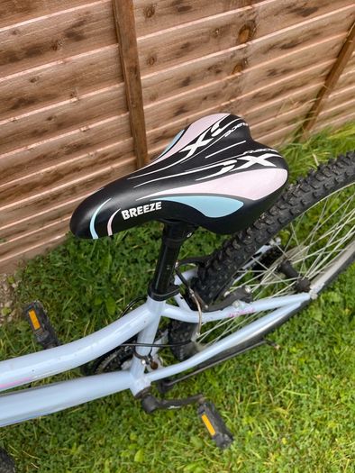 Breeze mountain bike 26 inch wheels