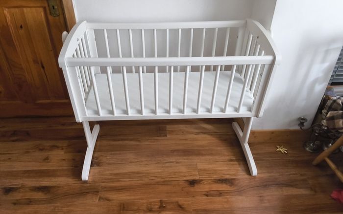 baby  cot