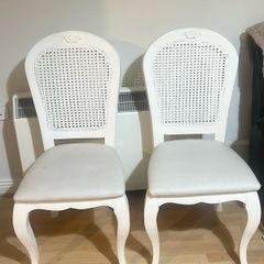 x2 Vintage Antique Solid Wood Chairs