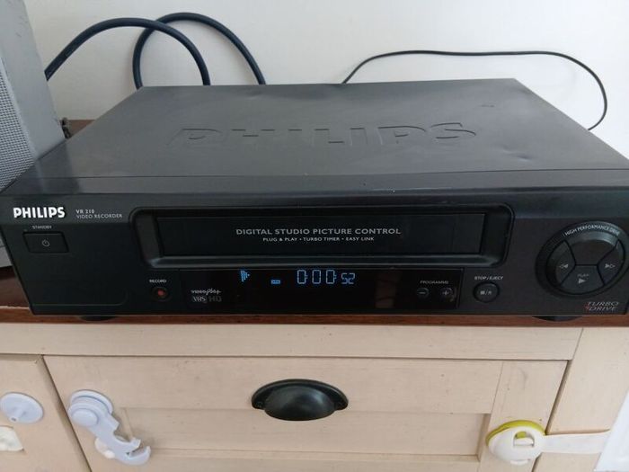 phillips vhs player