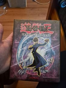 Yu-Gi-Oh! Trading Card Game Card Binder 1996 w/ random. Cards inside