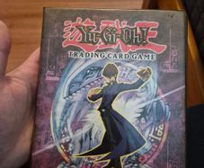 Yu-Gi-Oh! Trading Card Game Card Binder 1996 w/ random. Cards inside