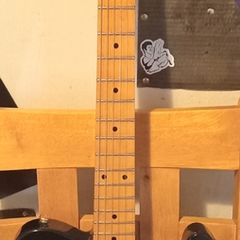 G&L U.S.A. ASAT guitar.with original G&L HARD CASE.