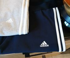 4 pairs of women's Addidas leggings