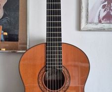Classical Spanish Guitar Jos Ramrez R1, 1996