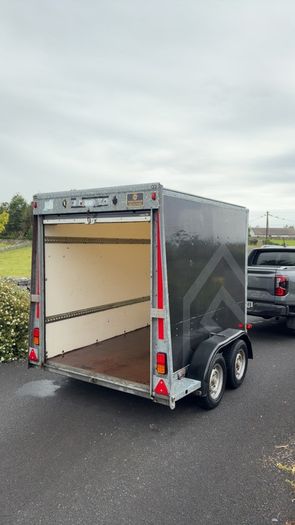 8x5 Ifor Williams Box Trailer