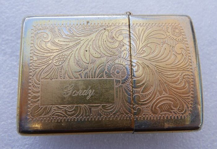 Vintage VENETIAN Engraved Zippo  Lighter Bradford