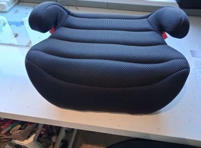 Booster seat 6 to 12 years