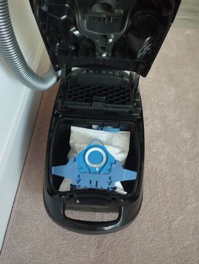 Miele vacuum