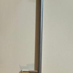 17 Furniture handles