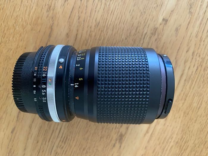 Nikon 35mm-105mm f3.5 zoom