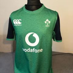 Ireland rugby training T-shirt perfect condition XL