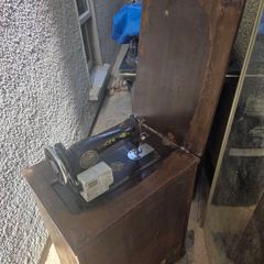 singer sewing machine