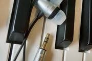 Denon C700 ex-flagship wired earphone