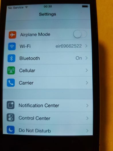 Apple Iphone 4, Black, 8GB, in excellent condition, Vodafone network