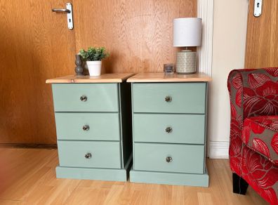 Pair of bedside tables